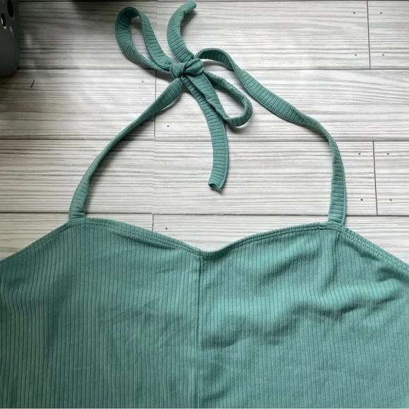 Pacsun teal ribbed halter crop top size large - Picture 4 of 9